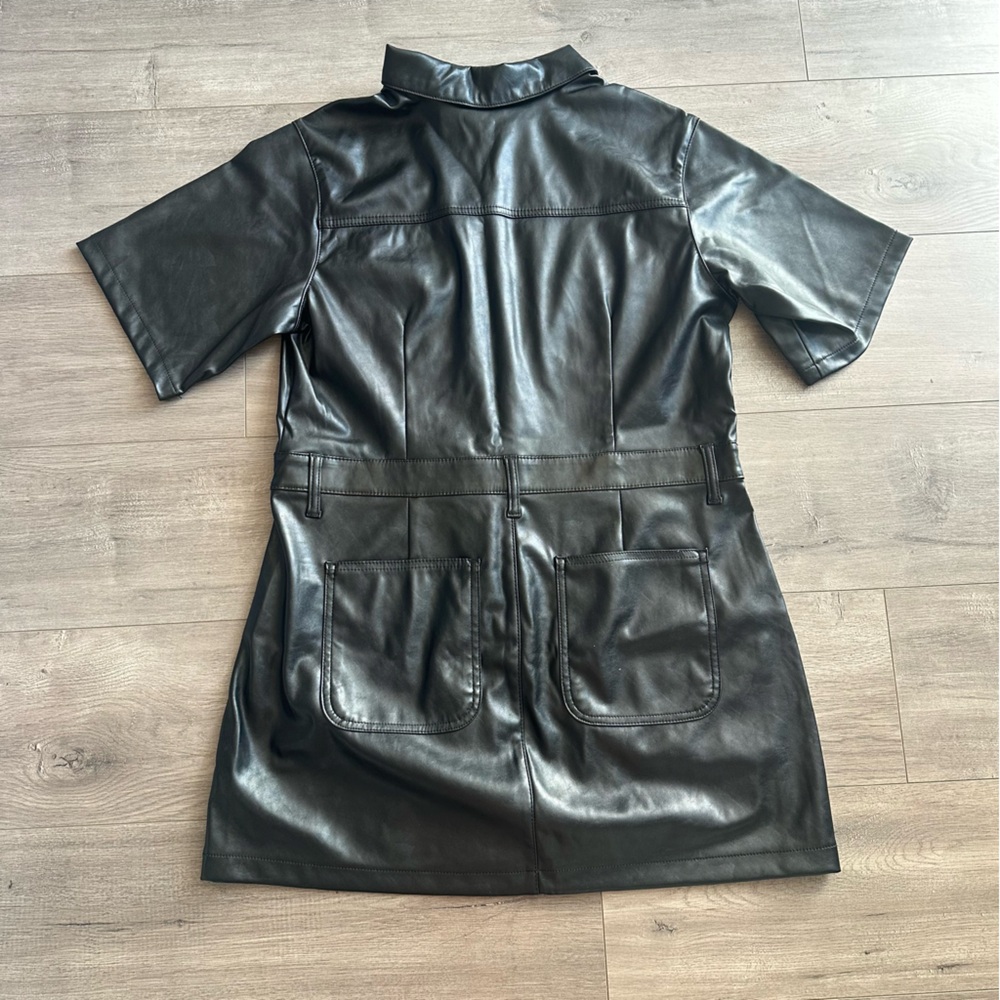 EUC Women's Universal Thread Short Sleeve Faux Leather Utility Dress - size 16 - Picture 4 of 5